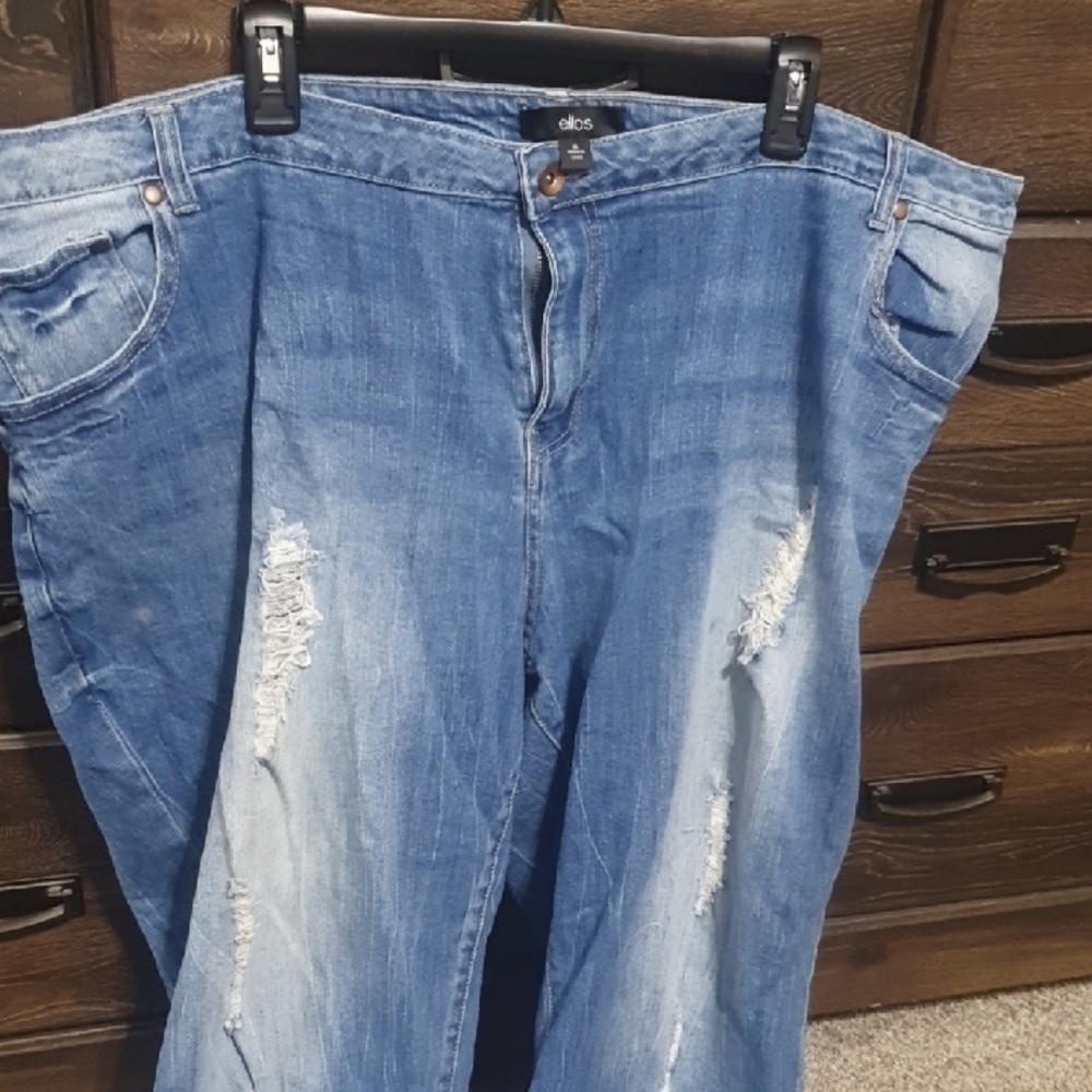 Ellos Distressed Boyfriend Jeans in Blue